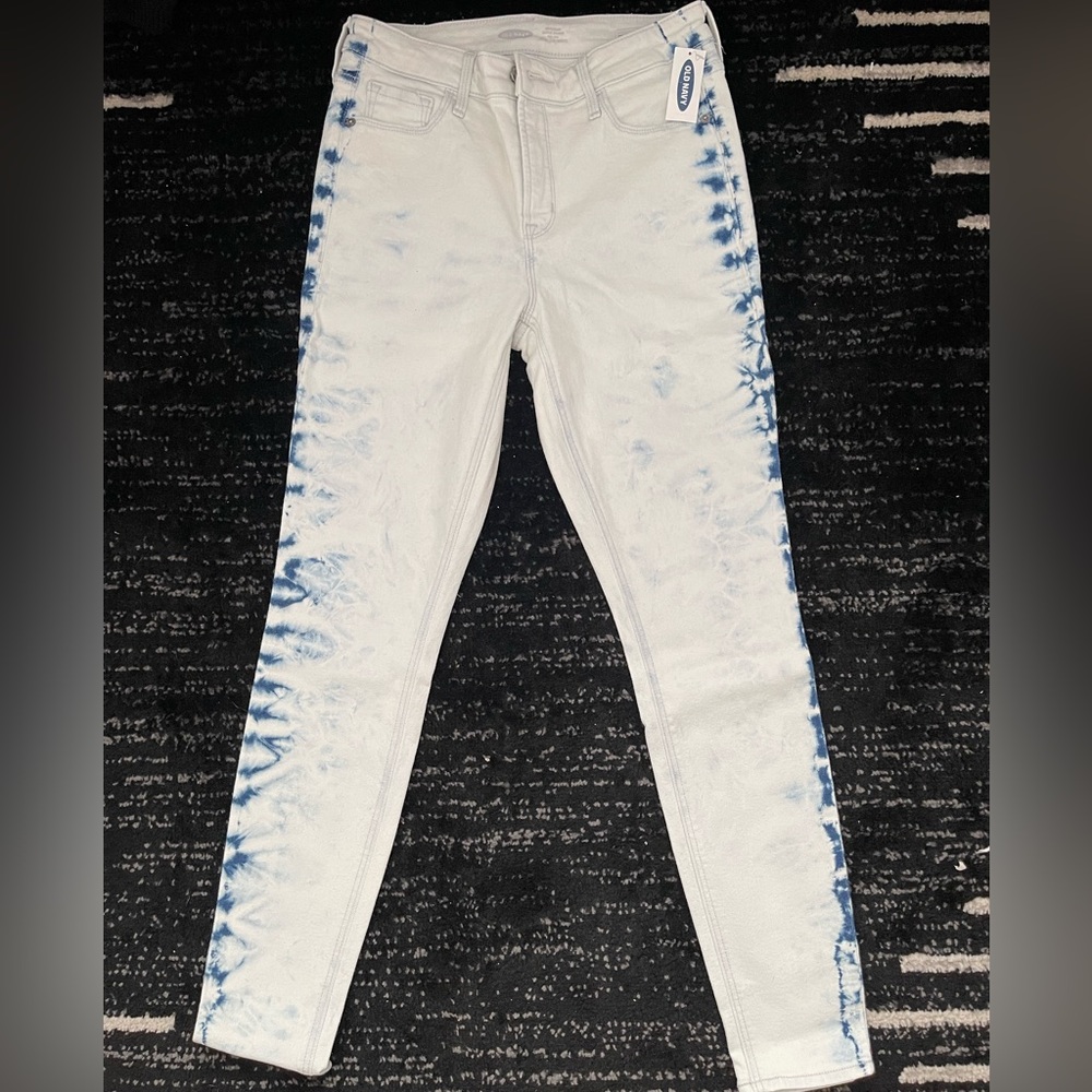 Old Navy - Blue and White Skinny Jeans - Size 6